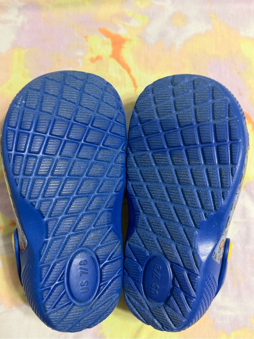 Disney Blue Mickey Mouse Kids Clogs with Colorful Graphic - Picture 3 of 7
